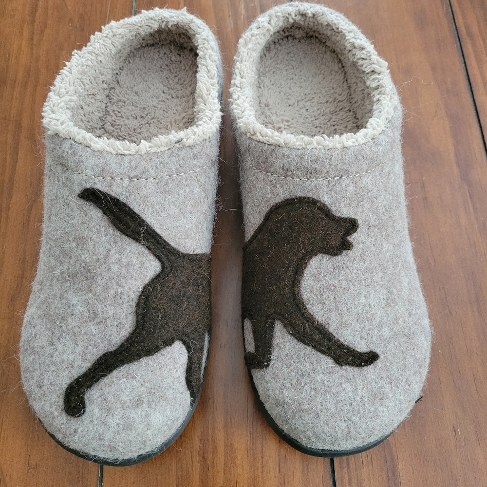 LL Bean daybreak scuffs dog slippers size 8